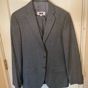 Joseph Abboud 38R 3-piece grey wool suit